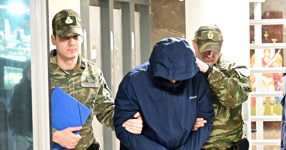 Ο-σμήναρχος-ζήτησε-ο-ίδιος-την-προφυλάκισή-του-γιατί-φοβάται-για-τη-ζωή-του-–-Δηλώνει-μετανιωμένος