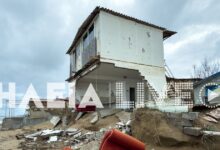 Κακοκαιρία:-Ανεμοστρόβιλος-ξερίζωσε-στέγαστρα-και-έσπασε-τζαμαρίες-στον-Πύργο-–-Κατολισθήσεις-σε-Παλαιοκαστρίτσα-και-Πρέβεζα