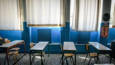 Πάτρα:-Μητέρα-κατήγγειλε-δασκάλα-ότι-χαστούκισε-3-φορές-στον-αυτιστικό-γιο-της