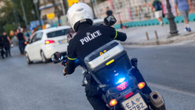 Καταδίωξη-στο-Καματερό:-Χειροπέδες-σε-2-άνδρες-που-παρίσταναν-τους-υπαλλήλους-και-έκλεβαν-ηλικιωμένους