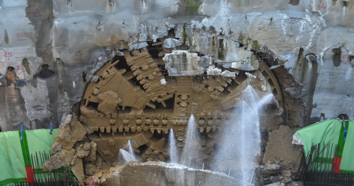 Μετρό:-Οι-σήραγγες-της-Γραμμής-4-ολοκληρώνονται-έως-το-τέλος-του-2026-–-«Θα-υπάρξει-καθυστέρηση-στην-παράδοση»-λέει-ο-Ταχιάος