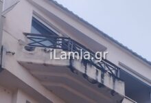 Λαμία:-Γυναίκα-ανασύρθηκε-νεκρή-μετά-από-φωτιά-στο-σπίτι-της-–-Απεγκλωβίστηκαν-2-γυναίκες-από-διπλανό-διαμέρισμα