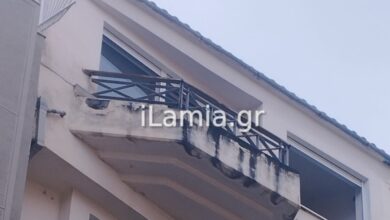 Λαμία:-Γυναίκα-ανασύρθηκε-νεκρή-μετά-από-φωτιά-στο-σπίτι-της-–-Απεγκλωβίστηκαν-2-γυναίκες-από-διπλανό-διαμέρισμα