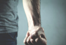 Κολωνάκι:-Πυγμάχος-πορτιέρης-χτύπησε-άγρια-και-«συνέθλιψε»-το-κρανίο-επιχειρηματία-–-Μπήκε-φυλακή-μετά-από-14-χρόνια