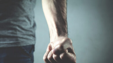 Κολωνάκι:-Πυγμάχος-πορτιέρης-χτύπησε-άγρια-και-«συνέθλιψε»-το-κρανίο-επιχειρηματία-–-Μπήκε-φυλακή-μετά-από-14-χρόνια