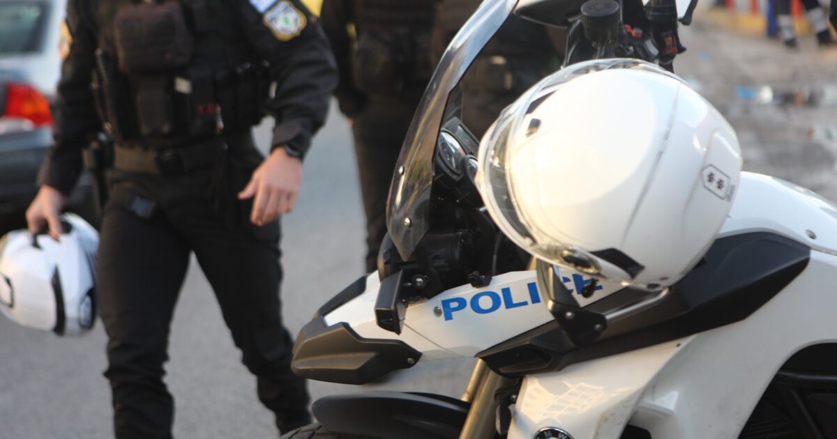 Λαδάδικα:-Άγρια-συμπλοκή-μεταξύ-12-ατόμων-έξω-από-κλαμπ-–-Στο-νοσοκομείο-3-άτομα,-1-προσαγωγή