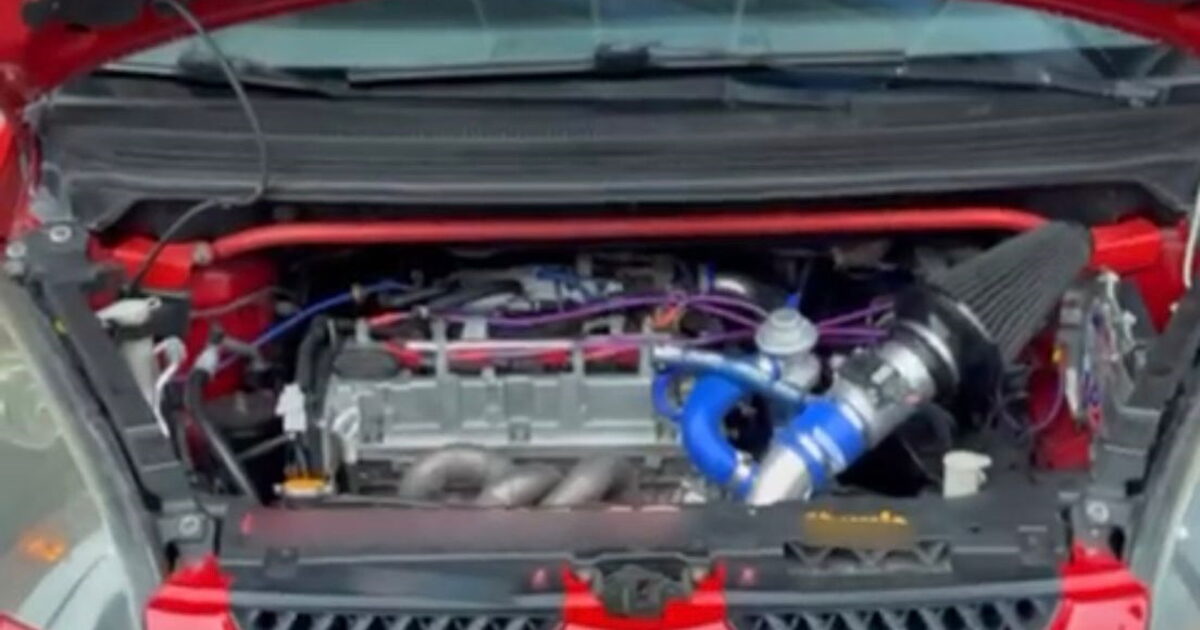 Ταυτοποιήθηκε-30χρονος-που-συμμετείχε-σε-κόντρες-στην-Αττική-–-Ανέβαζε-βίντεο-στα-social-media-όπου-έτρεχε-με-ιλιγγιώδεις-ταχύτητες