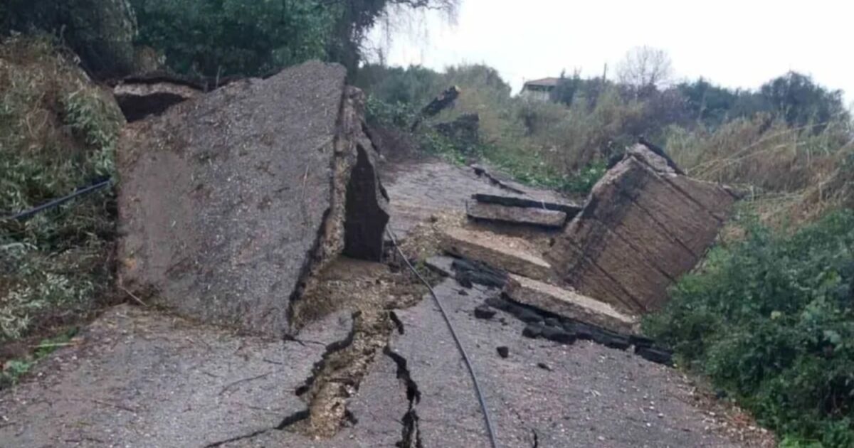 Κακοκαιρία:-Σοβαρά-προβλήματα-σε-Πρέβεζα,-Μεσσηνία-και-Ηλεία-–-Κατολισθήσεις,-πλημμύρες-και-ζημιές-σε-σπίτια-και-καλλιέργειες