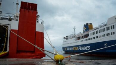 Απαγορευτικό-απόπλου-σε-Πειραιά,-Ραφήνα-και-Λαύριο-–-Σε-ποια-λιμάνια-είναι-δεμένα-τα-πλοία