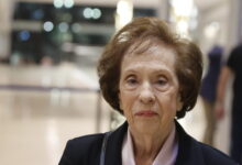 Πέθανε-η-Άννα-Μπενάκη-–-Ψαρούδα-σε-ηλικία-91-χρόνων:-Ήταν-η-πρώτη-γυναίκα-πρόεδρος-της-Βουλής