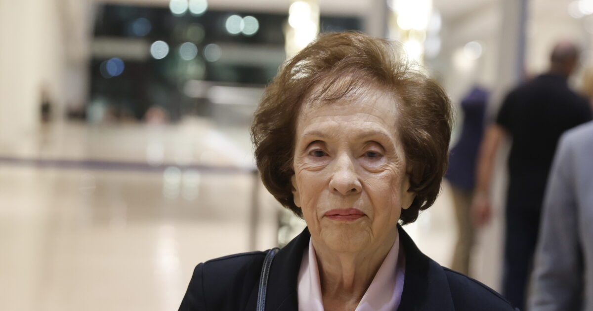 Πέθανε-η-Άννα-Μπενάκη-–-Ψαρούδα-σε-ηλικία-91-χρόνων:-Ήταν-η-πρώτη-γυναίκα-πρόεδρος-της-Βουλής