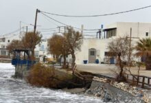 Νάξος:-«Βούλιαξε»-τμήμα-του-δρόμου-στον-Άγιο-Προκόπιο-–-Εκτεταμένες-οι-ζημιές,-φόβοι-για-ολική-κατάρρευσή-του