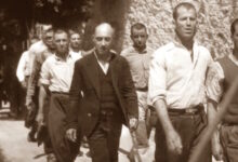 Καισαριανή:-Διακόπηκε-προσωρινά-η-δημοπρασία-των-φωτογραφιών-με-τους-200-εκτελεσθέντες-–-Οι-πρώτες-ταυτοποιήσεις