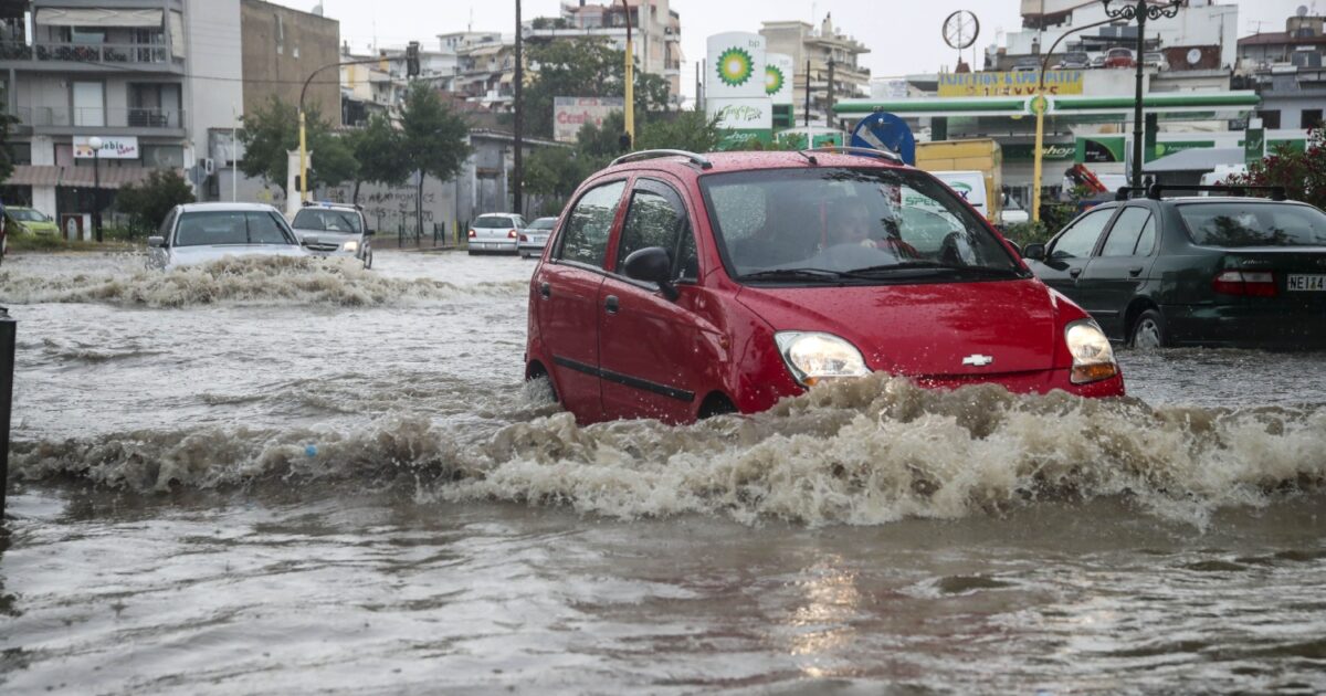 Καιρός:-Βροχές-και-καταιγίδες-από-το-απόγευμα-σε-Λέσβο-και-Χίο-–-Έκτακτο-δελτίο-επιδείνωσης