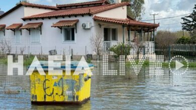 Ηλεία:-«Πνίγηκε»-το-Βαρθολομιό-μετά-από-αποσυμφόρηση-φράγματος-–-Βυθίστηκαν-στα-λασπόνερα-σπίτια-και-καλλιέργειες