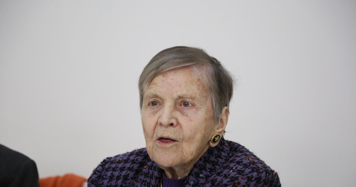 Πέθανε-η-σπουδαία-βυζαντινολόγος-Ελένη-Γλύκατζη-Αρβελέρ-σε-ηλικία-99-ετών