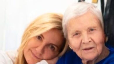 Ελένη-Γλύκατζη-Αρβελέρ:-Η-Μαρέβα-Γκραμπόφσκι-Μητσοτάκη-αποχαιρετά-την-κορυφαία-ιστορικό-με-μια-κοινή-τους-φωτογραφία,-«θα-μου-λείψεις-τόσο-πολύ»