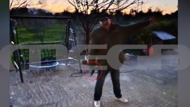 Χρήστος-Μαυρίκης:-Οι-πυροβολισμοί-στον-αέρα,-το-ανθρωποκυνηγητό,-η-σύλληψη-και-η-φωτογραφία-–-ντοκουμέντο