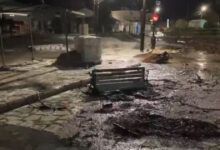 Θεσπρωτία:-Η-θάλασσα-βγήκε-στη-στεριά-στα-Σύβοτα-–-Εικόνες-καταστροφής-από-τη-σφοδρή-κακοκαιρία