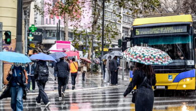 Καιρός:-«Ψυχρό-μέτωπο»-με-καταιγίδες-την-Παρασκευή-και-το-Σάββατο-–-Ηλιόλουστη-Καθαρά-Δευτέρα-με-ισχυρούς-ανέμους
