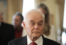 Πέθανε-ο-Αντώνης-Μανιτάκης-σε-ηλικία-82-ετών,-διαπρεπής-συνταγματολόγος-και-πρώην-υπουργός