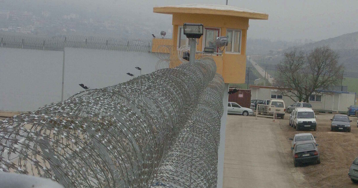 Συνελήφθη-ο-αρχιφύλακας-των-φυλακών-Δομοκού-για-συνέργεια-στη-δολοφονία-του-43χρονου-ισοβίτη