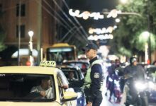 «Τσιλιαδόροι»-μπαίνουν-στη-θέση-μεθυσμένων-οδηγών-και-περνούν-τα-αλκοτέστ-στα-μπλόκα