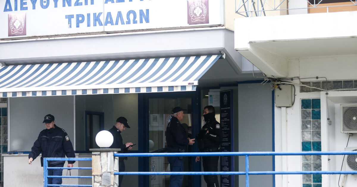 Βιολάντα:-Στο-στόχαστρο-του-ιδιοκτήτη-του-εργοστασίου-ο-Δημήτρης-Παπαστεργίου-–-«Ανυπόστατοι-ισχυρισμοί,-επιχειρεί-μετάθεση-ευθυνών»,-λένε-συνεργάτες-του-υπουργού