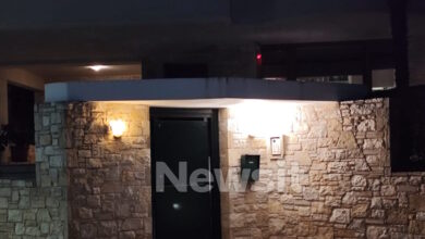 Βάρη:-«Δεν-γνώριζα-ότι-θα-φέρουν-γερανό,-δεν-θα-το-επέτρεπα,-είμαστε-συντετριμμένοι»-λέει-εργολάβος-για-το-δυστύχημα