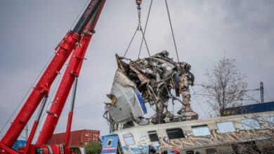 Τέμπη:-Ορίστηκαν-οι-πρώτες-4-εκταφές-θυμάτων-της-σιδηροδρομικής-τραγωδίας-–-Ξεκινούν-στις-21-Φεβρουαρίου