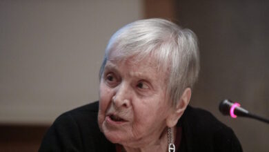 Ελένη-Γλύκατζη-Αρβελέρ:-Σήμερα-η-κηδεία-της-σπουδαίας-βυζαντινολόγου,-στη-Μητρόπολη-Αθηνών-η-εξόδιος-ακολουθία