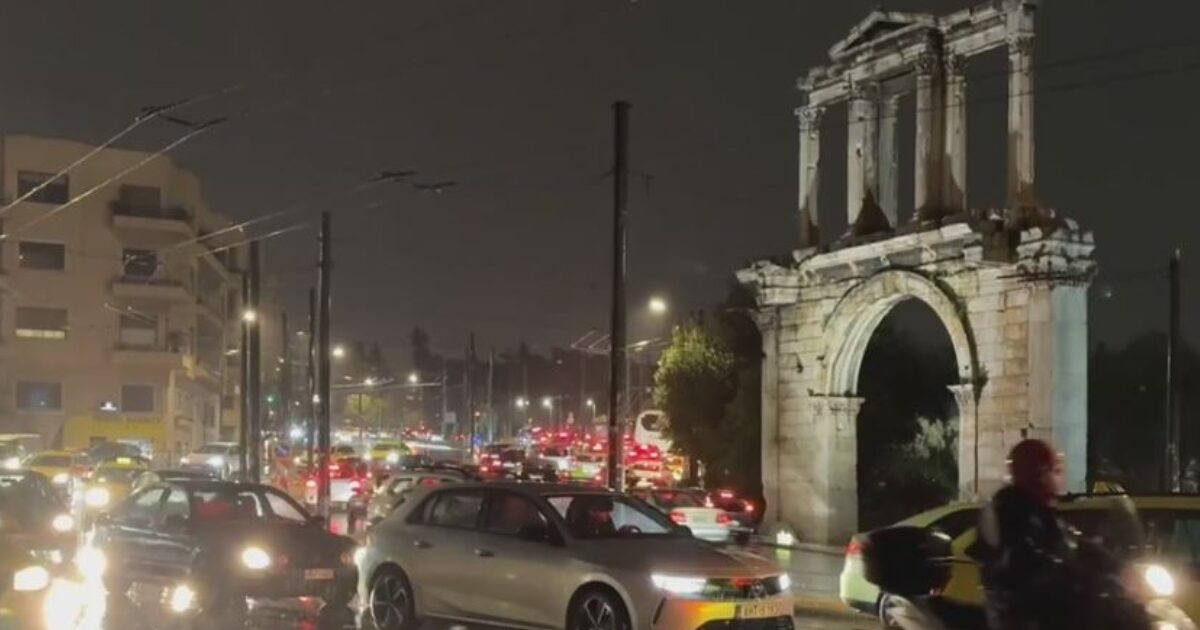 Κακοκαιρία:-live-η-εξέλιξη-των-φαινομένων-–-Βροχές-και-καταιγίδες-σε-πολλές-περιοχές,-ανάμεσά-τους-η-Αττική