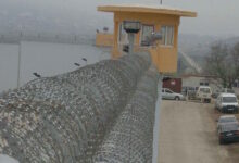 Φυλακές-Δομοκού:-Το-«τυφλό-σημείο»-της-δολοφονίας-του-ισοβίτη,-τα-κενά-και-οι-αντιφάσεις-πίσω-από-τις-καταθέσεις-του-ισοβίτη-και-του-αρχιφύλακα