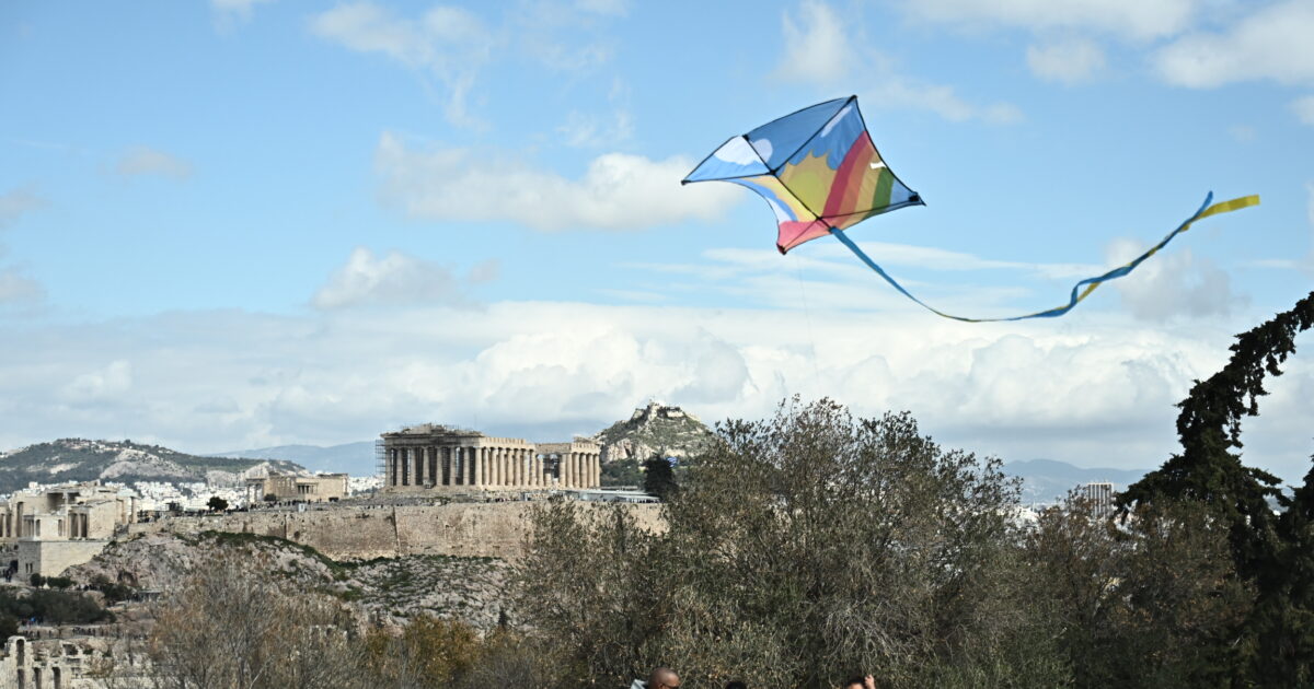 Καιρός:-Απόκριες-με-βοριάδες-και-τοπικές-βροχές-–-Με-αεράκι-και-συννεφιά-η-Καθαρά-Δευτέρα