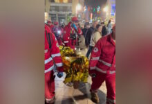 Πατρινό-καρναβάλι:-Μέθη,-μικροτραυματισμοί-και-κρίσεις-πανικού-αντιμετώπισαν-οι-εθελοντές-του-Ερυθρού-Σταυρού