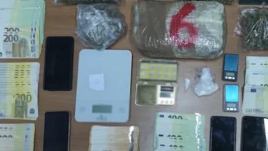 Ρόδος:-Ελεύθεροι-με-περιοριστικούς-όρους-2-από-τους-5-κατηγορούμενους-για-διακίνηση-7-κιλών-κοκαΐνης