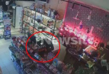 Θεσσαλονίκη:-Νέα-βίντεο-–-ντοκουμέντα-με-τους-διαρρήκτες-της-κάβας,-οι-οποίοι-νωρίτερα-είχαν-εισβάλει-σε-καφετέρια