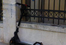 Γκύζη:-Σύγκρουση-αυτοκινήτου-με-πατίνι-στην-Λεωφόρο-Αλεξάνδρας