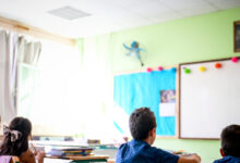 Εγγραφές-σε-νηπιαγωγεία-και-δημοτικά:-Ξεκινούν-μέσα-στον-Μάρτιο-για-το-σχολικό-έτος-2026-2027