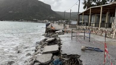 Κως:-Σε-κατάσταση-έκτακτης-ανάγκης-η-Καρδάμαινα-από-την-κακοκαιρία-–-Ανυπολόγιστες-ζημιές-στο-παραλιακό-μέτωπο
