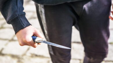 Βοιωτία:-Νεκρός-27χρονος-από-το-Πακιστάν-από-επίθεση-με-μαχαίρι-–-Ένας-τραυματίας-και-μία-σύλληψη