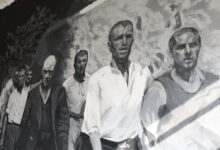 Οι-200-της-Καισαριανής: Η-συγκινητική-τοιχογραφία-με-τους-εκτελεσμένους-στην-Ανώτατη-Σχολή-Καλών-Τεχνών