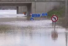 Έβρος:-Έως-και-6-μέτρα-το-νερό-στα-Λάβαρα,-«βυθισμένες»-οι-πινακίδες-–-Εικόνες-βιβλικής-καταστροφής-από-τις-πλημμύρες