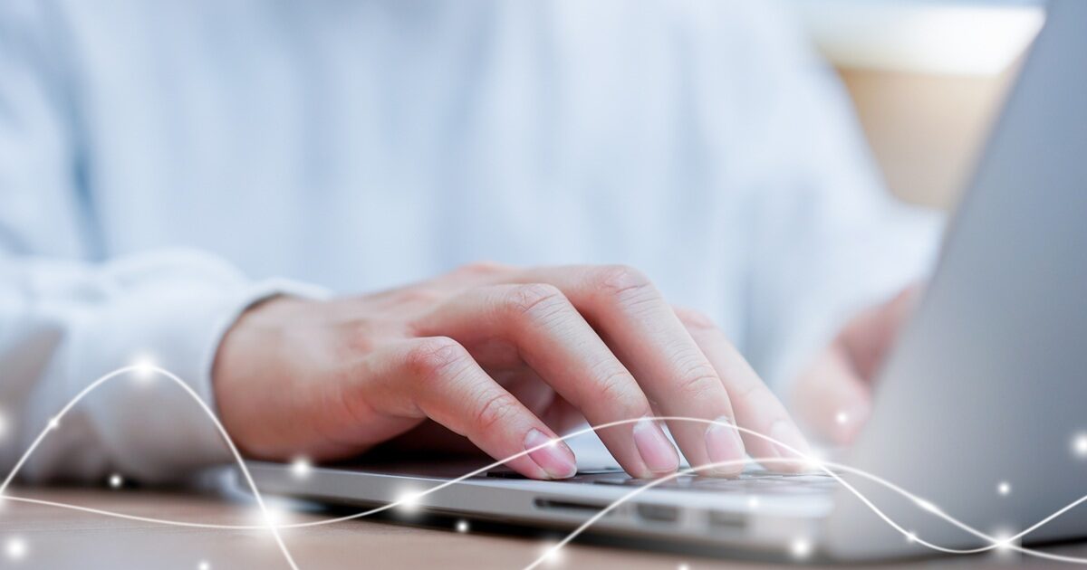 Ψηφιακές-συναλλαγές-με-το-Δημόσιο:-Άλμα-86%-το-2025-σε-σχέση-με-το-2023