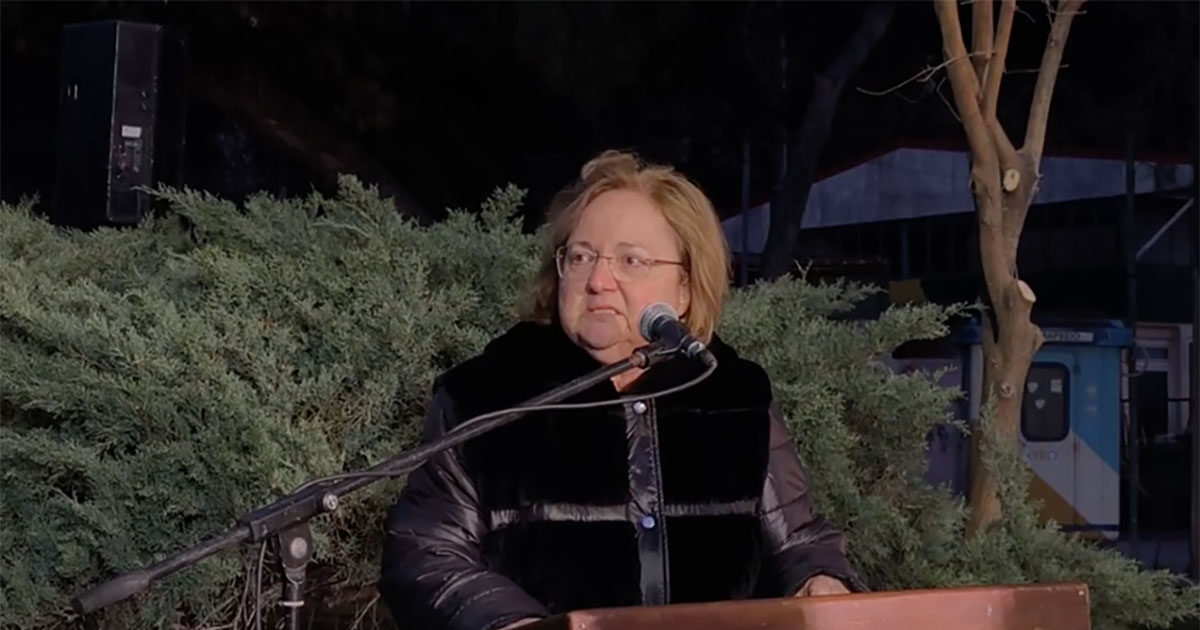 Τέμπη:-Η-Γιάννα-Βούλγαρη,-μητέρα-του-ενός-μηχανοδηγού-της-εμπορικής-αμαξοστοιχίας-ξέσπασε:-«Το-παιδί-μου-λοιδορήθηκε-όσο-τίποτε»