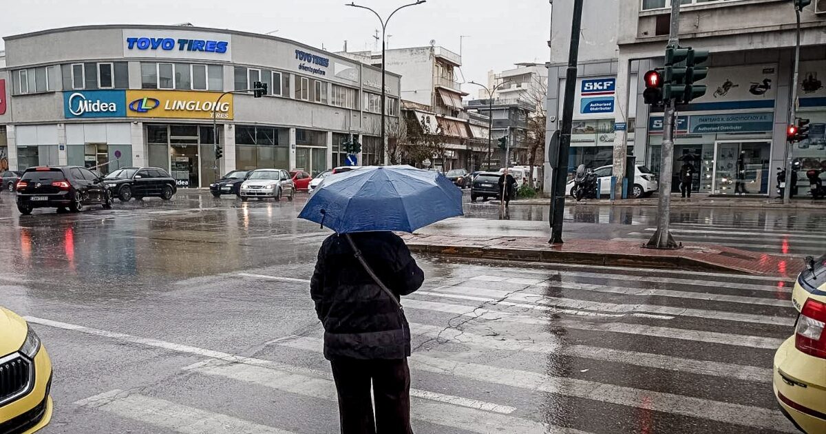Καιρός-–-Τσατραφύλλιας:-Σαββατοκύριακο-με-ψιχάλες,-«ποδαρικό»-του-Μάρτη-με-ανοιξιάτικο-σκηνικό
