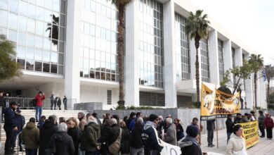 Στάση-εργασίας-της-ΑΔΕΔΥ-την-Τετάρτη-4-Μαρτίου-για-τη-δίκη-της-Χρυσής-Αυγής