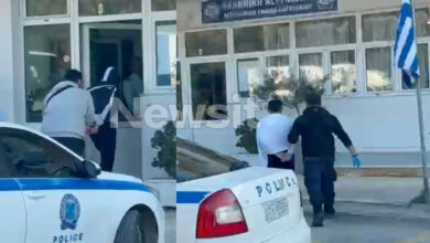 Λουτράκι:-10-προσαγωγές-για-την-αιματηρή-συμπλοκή-–-Ανάμεσά-τους-οι-γονείς-και-φίλοι-του-17χρονου-φερόμενου-δράστη