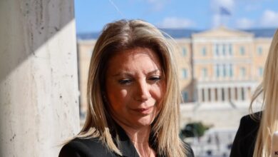 Οι-συγγενείς-θυμάτων-Τεμπών-απαντούν-στην-Μαρία-Καρυστιανού-–-Κινούνται-νομικά-για-συντονισμένες-επιθέσεις-και-στοχοποίηση-προσώπων