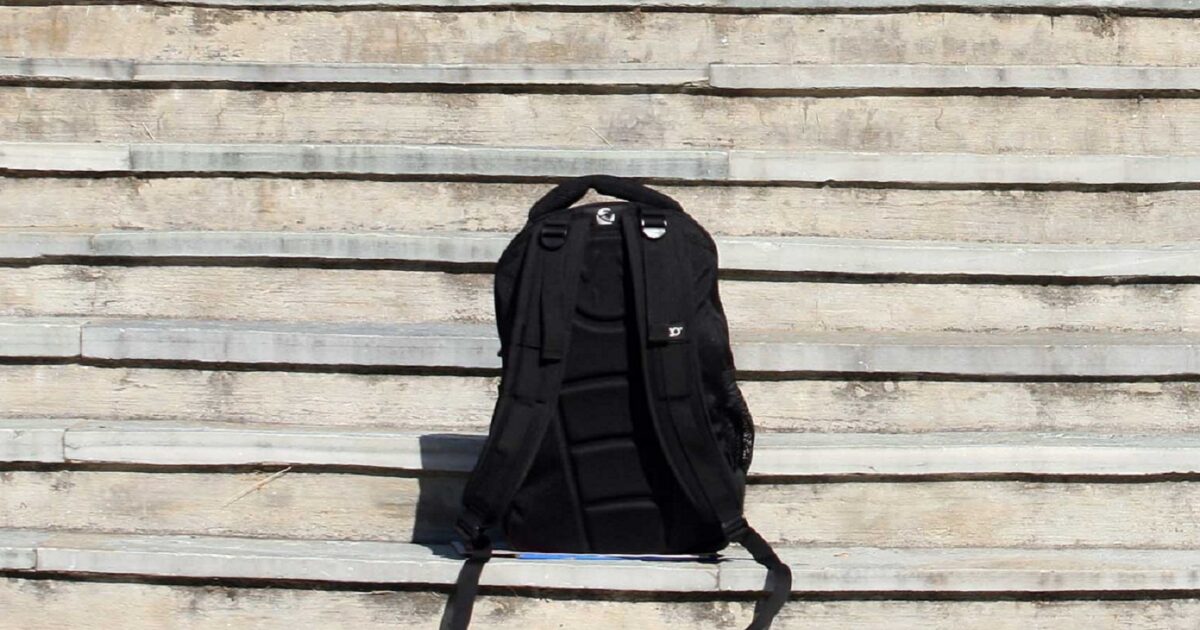 Τι-πρέπει-να-έχει-μέσα-ένα-σακίδιο-έκτακτης-ανάγκης-–-Το-βίντεο-από-τον-Ερυθρό-Σταυρό